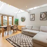 Cosy 2-Bedroom Apartment, Balham